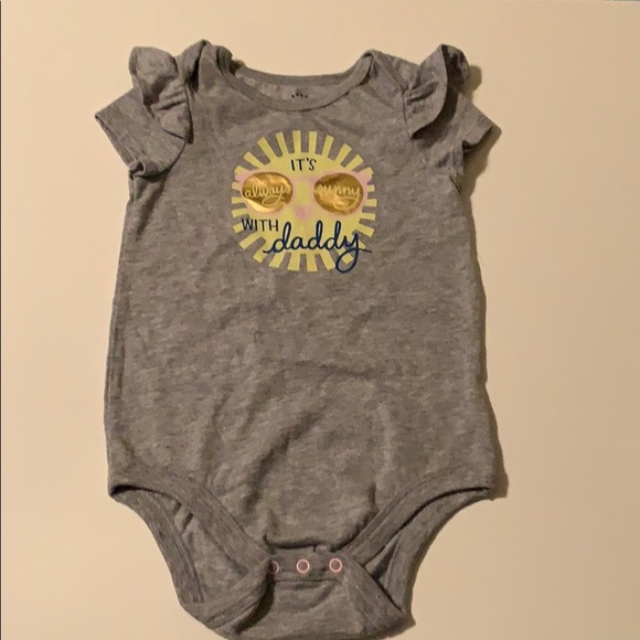 Lot (3) onesies - Picture 2 of 4